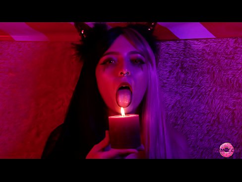 ❤️ מציצה נלהבת מ-Sexy Succubus עם הגשמה בפה סקס ב-iw.xxxshake.ru ❤