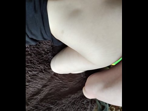 ❤️ ילדה רוסית גונחת בבית אנאלי חלק 2 סקס ב-iw.xxxshake.ru ❤